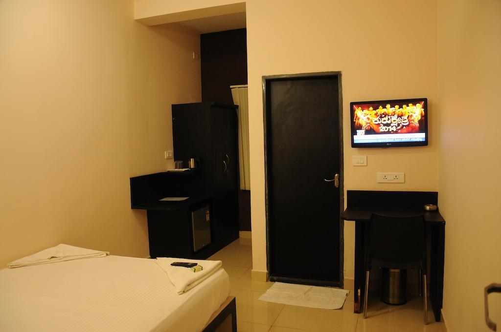 Hotel Sri Krishna Residency Udupi Bilik gambar